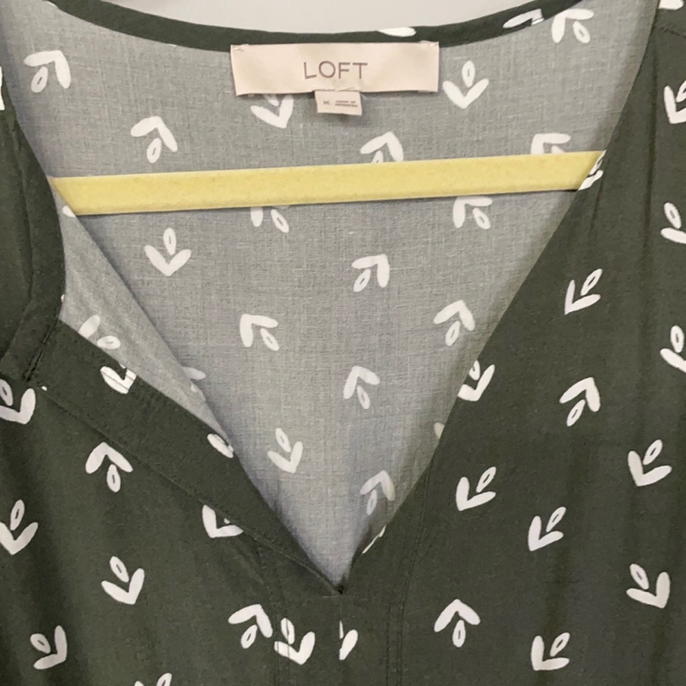 Loft dress with elastic waist and tie belt